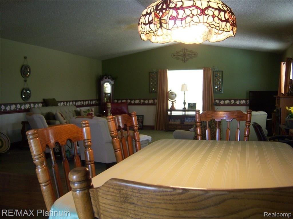 2010 North Latson Road Howell, MI 48855 - Photo 6 of 17 100_0736.JPG