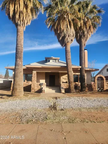 $199,900 | 1228 East 9th Street, Douglas, AZ 85607