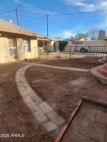 $199,900 | 1228 East 9th Street, Douglas, AZ 85607