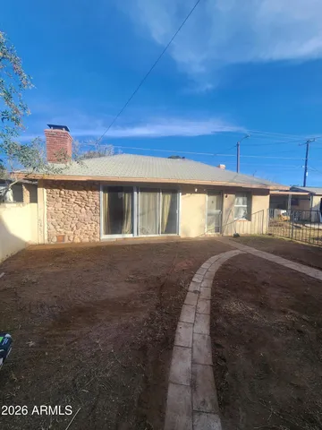 $199,900 | 1228 East 9th Street, Douglas, AZ 85607