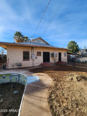$199,900 | 1228 East 9th Street, Douglas, AZ 85607