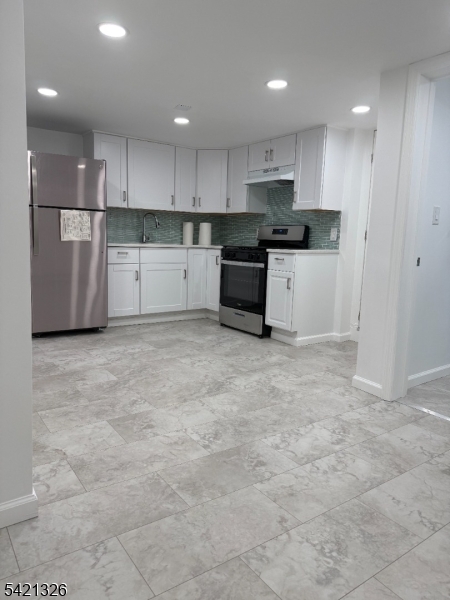 124 Stone Street Newark, NJ 07104 - Photo 2 of 17