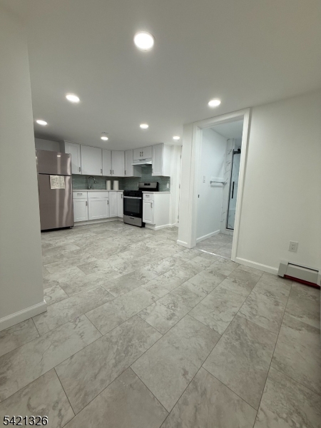 124 Stone Street Newark, NJ 07104 - Photo 4 of 17