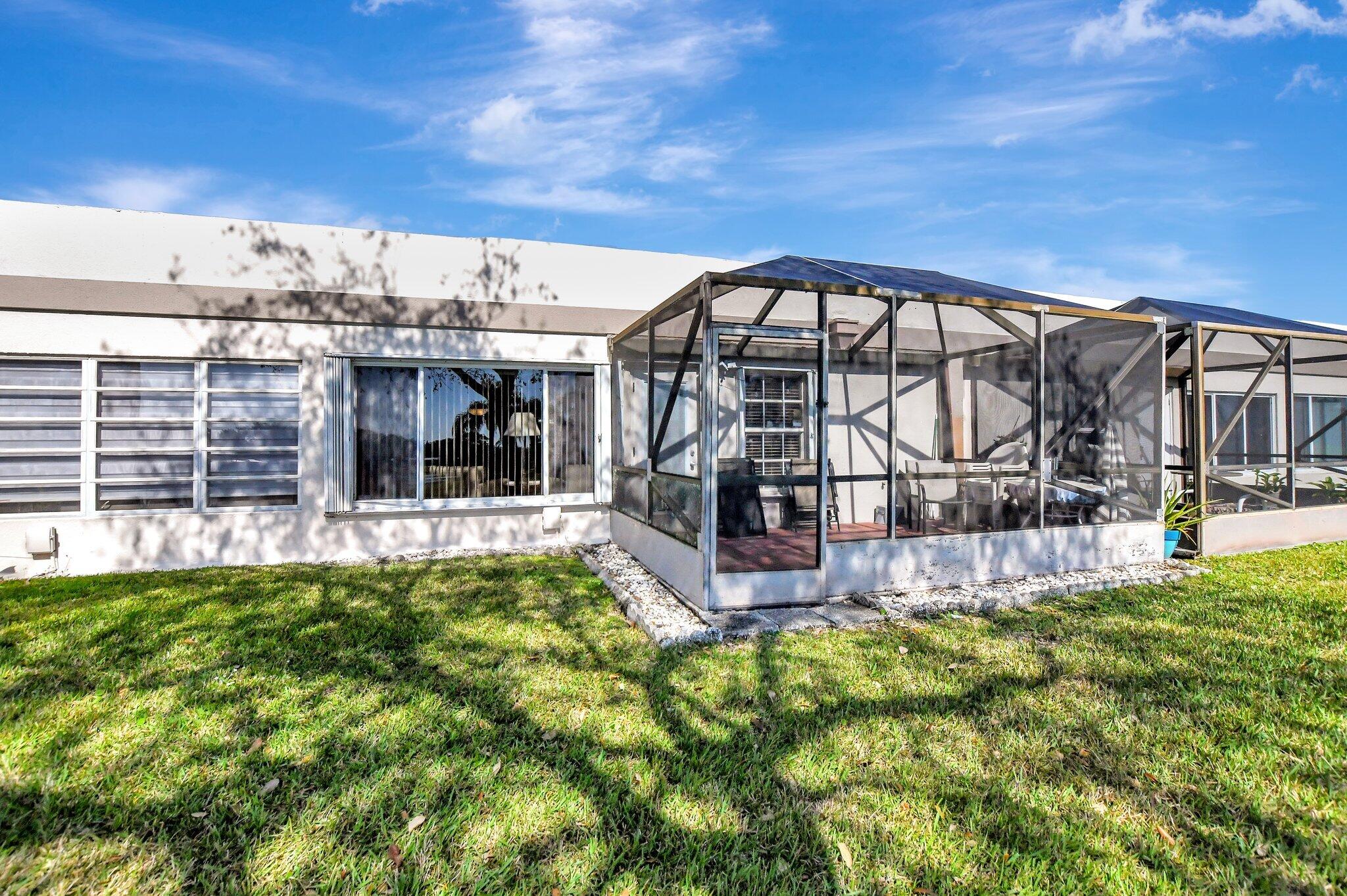 9214 Flynn Circle, Unit 6 Boca Raton, FL 33496 - Photo 19 of 36 Back