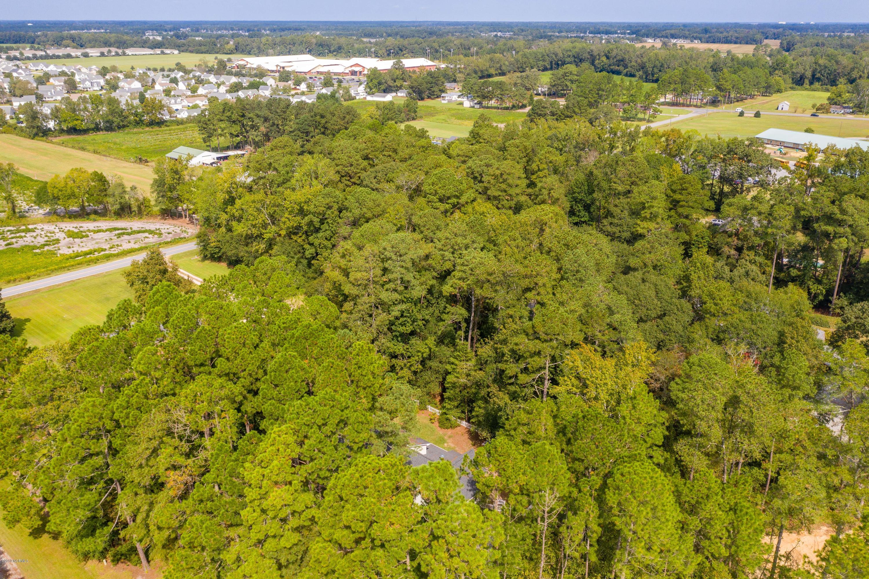2527 Red Forbes Road Winterville, NC 28590 - Photo 15 of 56 2527 Red Forbes Rd-15