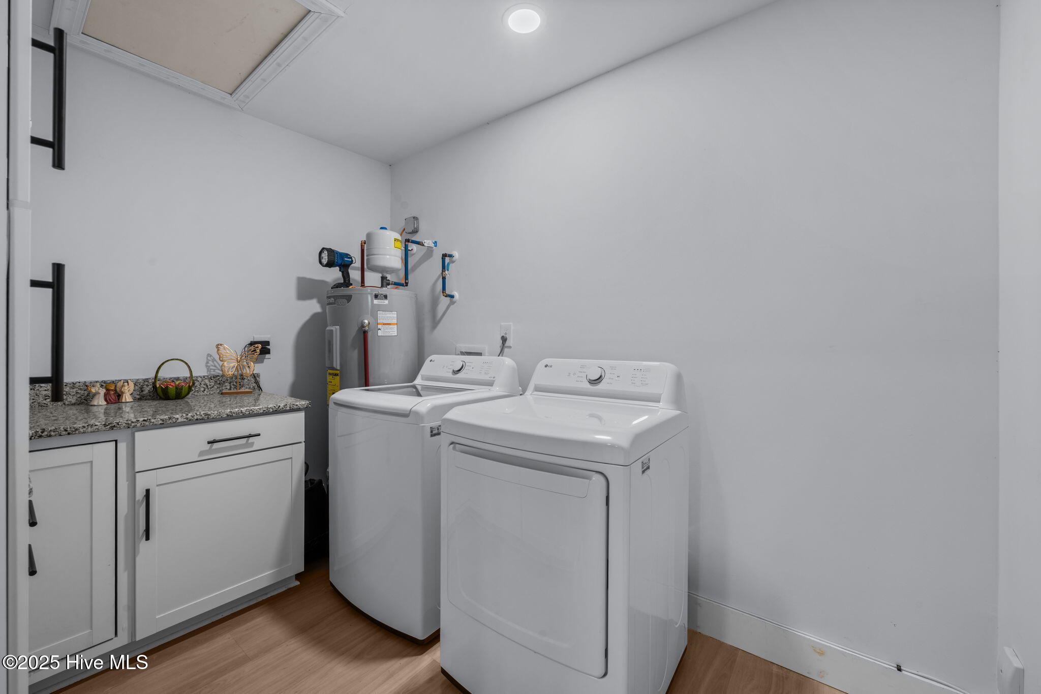 206 Fairview Street Havelock, NC 28532 - Photo 15 of 40 29-web-or-mls-DSC_6709