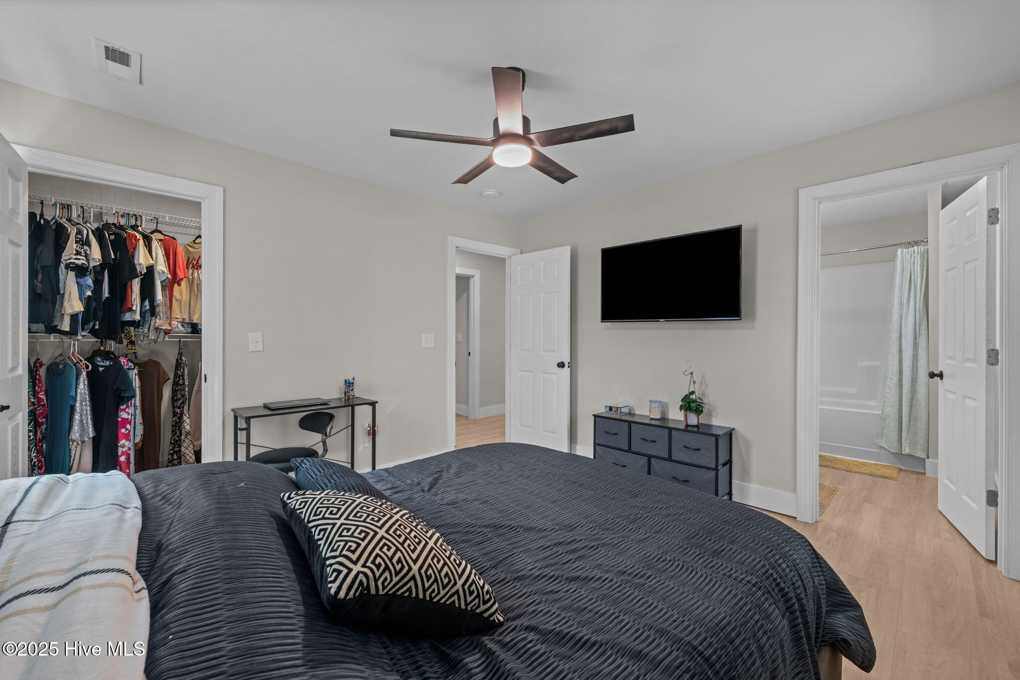 206 Fairview Street Havelock, NC 28532 - Photo 23 of 40 15-web-or-mls-DSC_6657