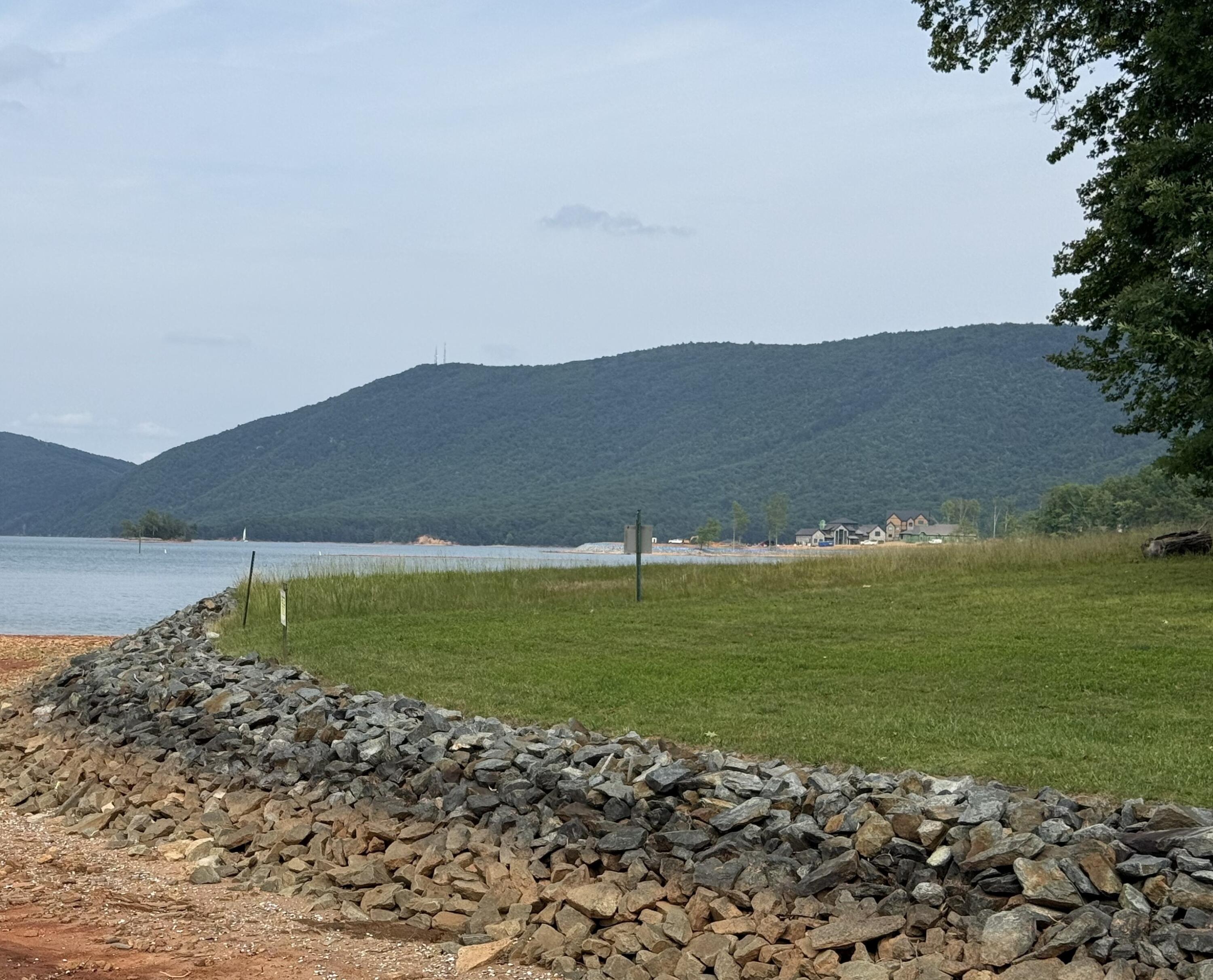 365 Hardy Road Penhook, VA 24137 - Photo 13 of 13 Ret 1
