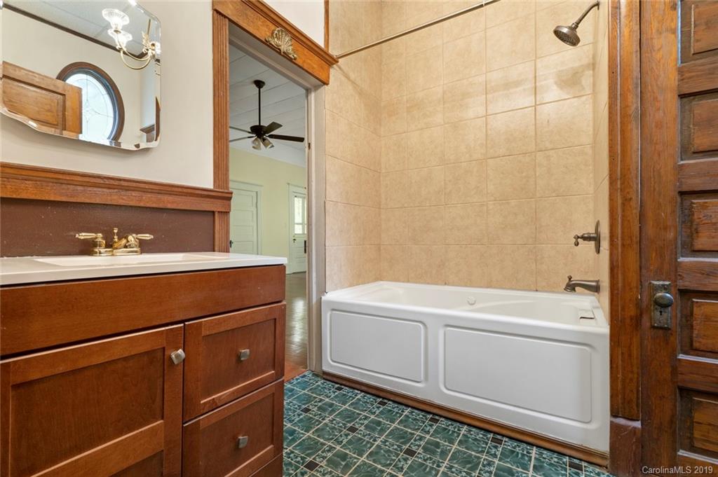154 Center Street Chester, SC 29706 - Photo 8 of 47 Gallery Image 8