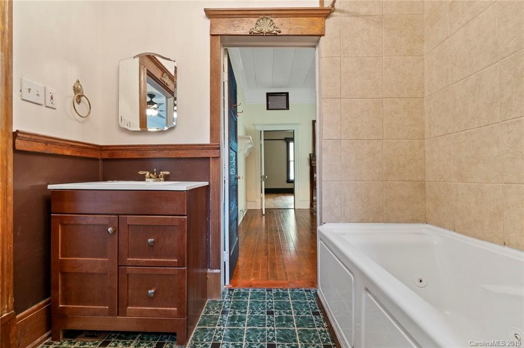 154 Center Street Chester, SC 29706 - Photo 10 of 47 Gallery Image 10