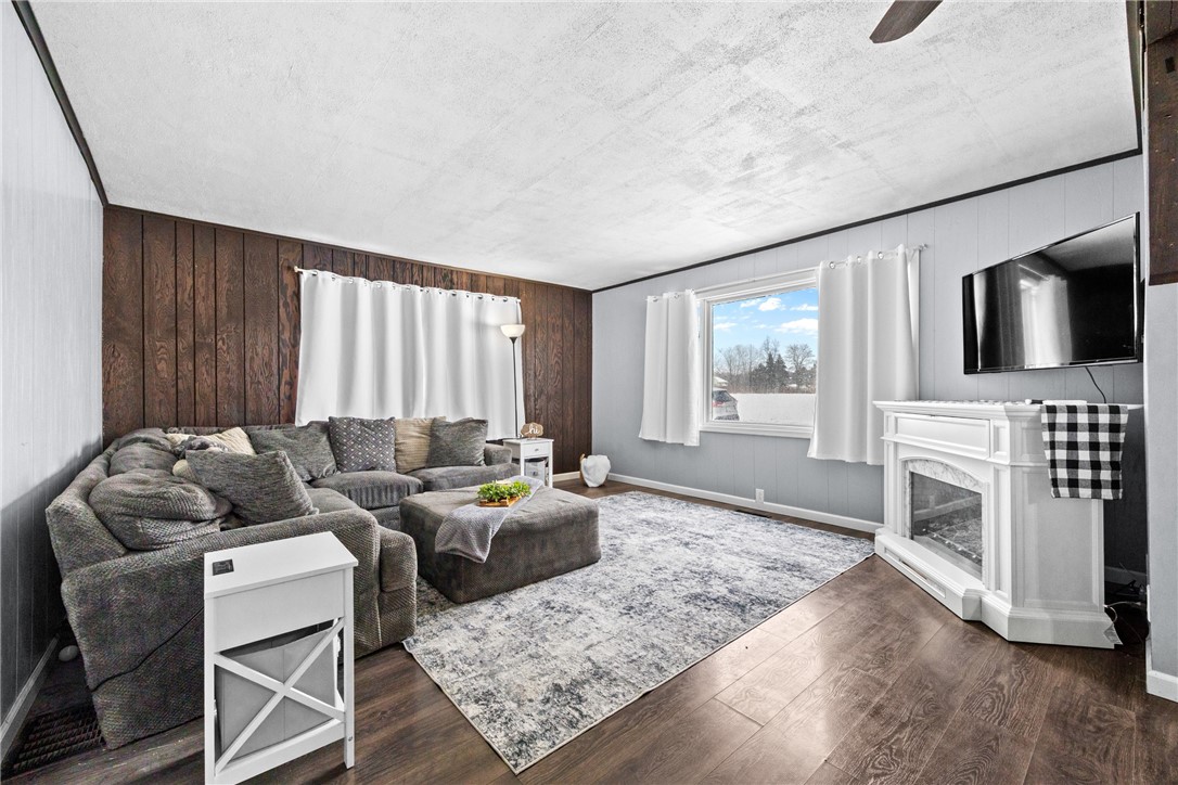 8657 Travell Road Lyons, NY 14489 - Photo 14 of 47