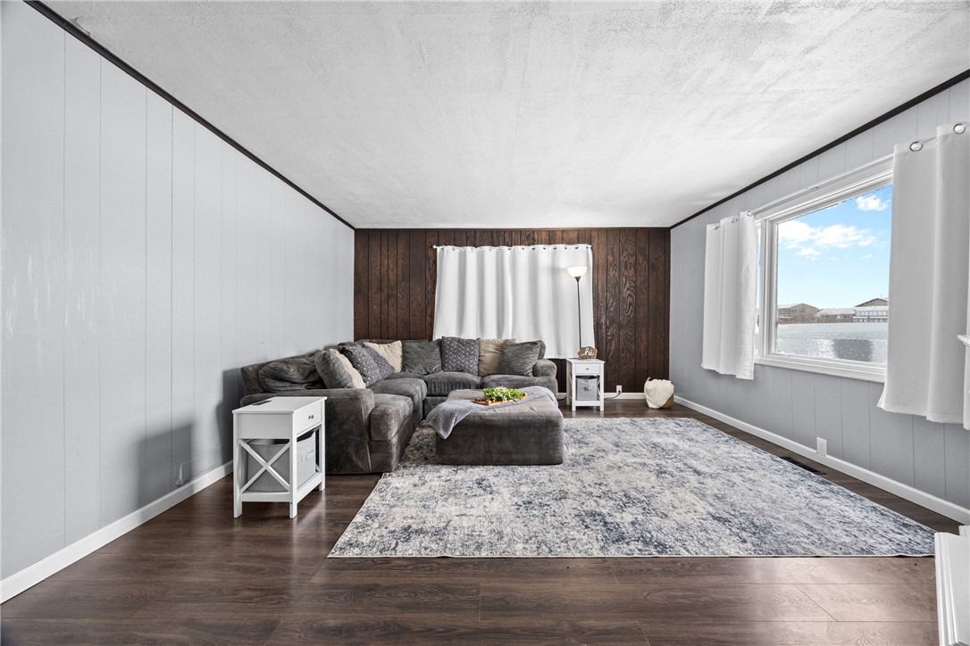 8657 Travell Road Lyons, NY 14489 - Photo 15 of 47