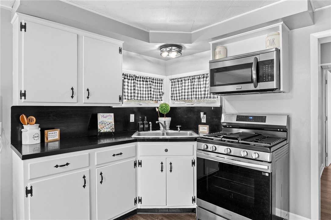 8657 Travell Road Lyons, NY 14489 - Photo 21 of 47