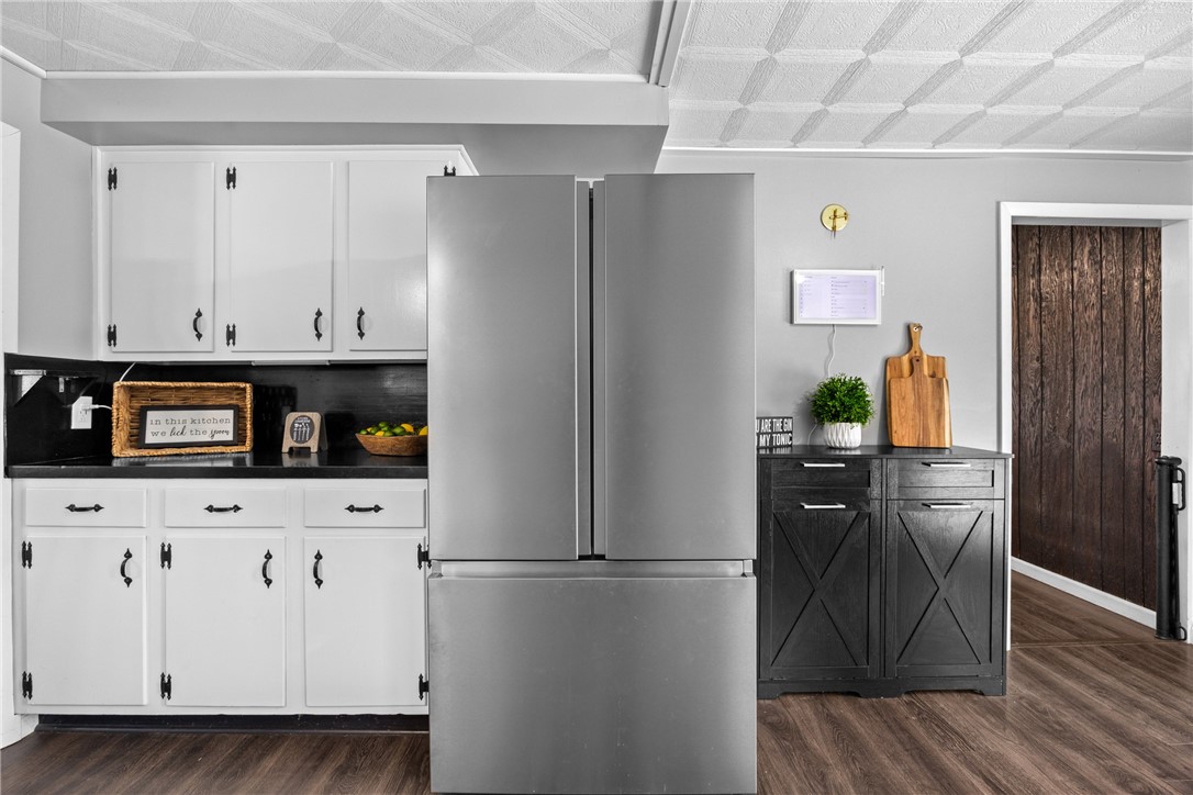 8657 Travell Road Lyons, NY 14489 - Photo 22 of 47 Stainless Steel Appliances