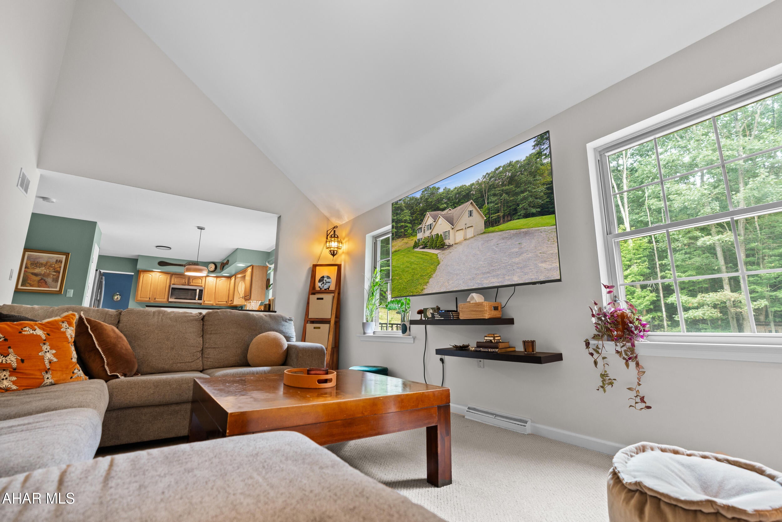13604 South Eagle Valley Road Tyrone, PA 16686 - Photo 14 of 39 Gallery Image 14