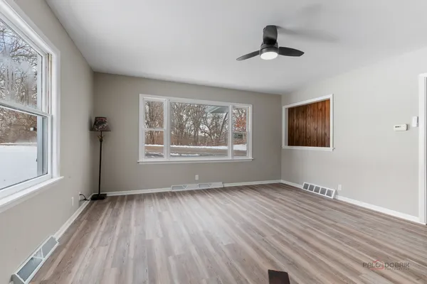 $280,000 | 28529 West Treetop Road, Ingleside, IL 60041