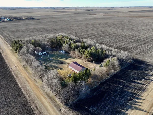 $249,000 | 1890 121st Street, Slayton, MN 56172