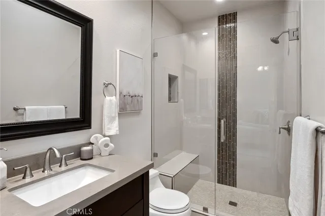 $4,895,000 | 5 Hillsborough, Newport Beach, CA 92660