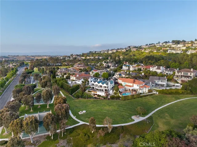 $4,895,000 | 5 Hillsborough, Newport Beach, CA 92660