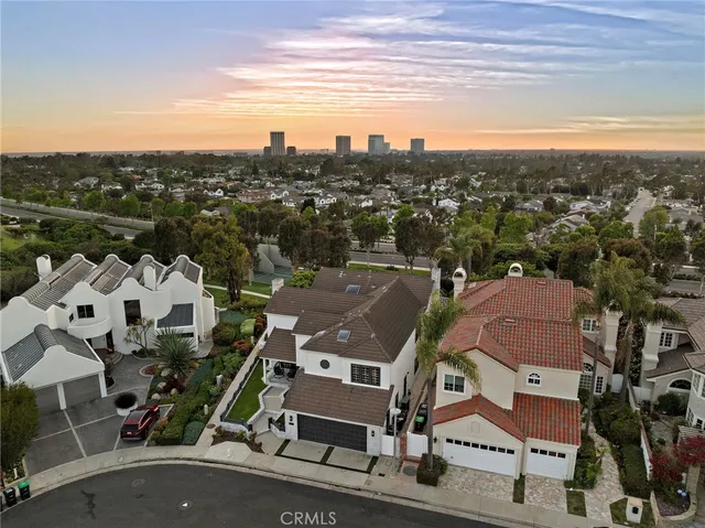 $4,895,000 | 5 Hillsborough, Newport Beach, CA 92660