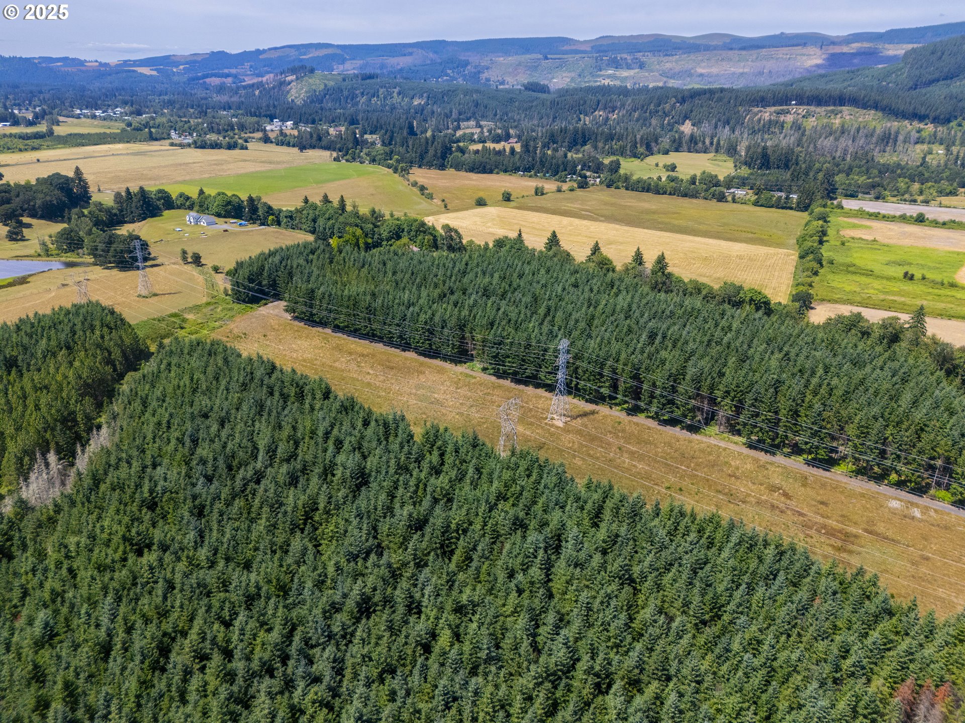 South Cedar Mill Road Lyons, OR 97358 - Photo 20 of 30 a view of a city and mountains ocean view