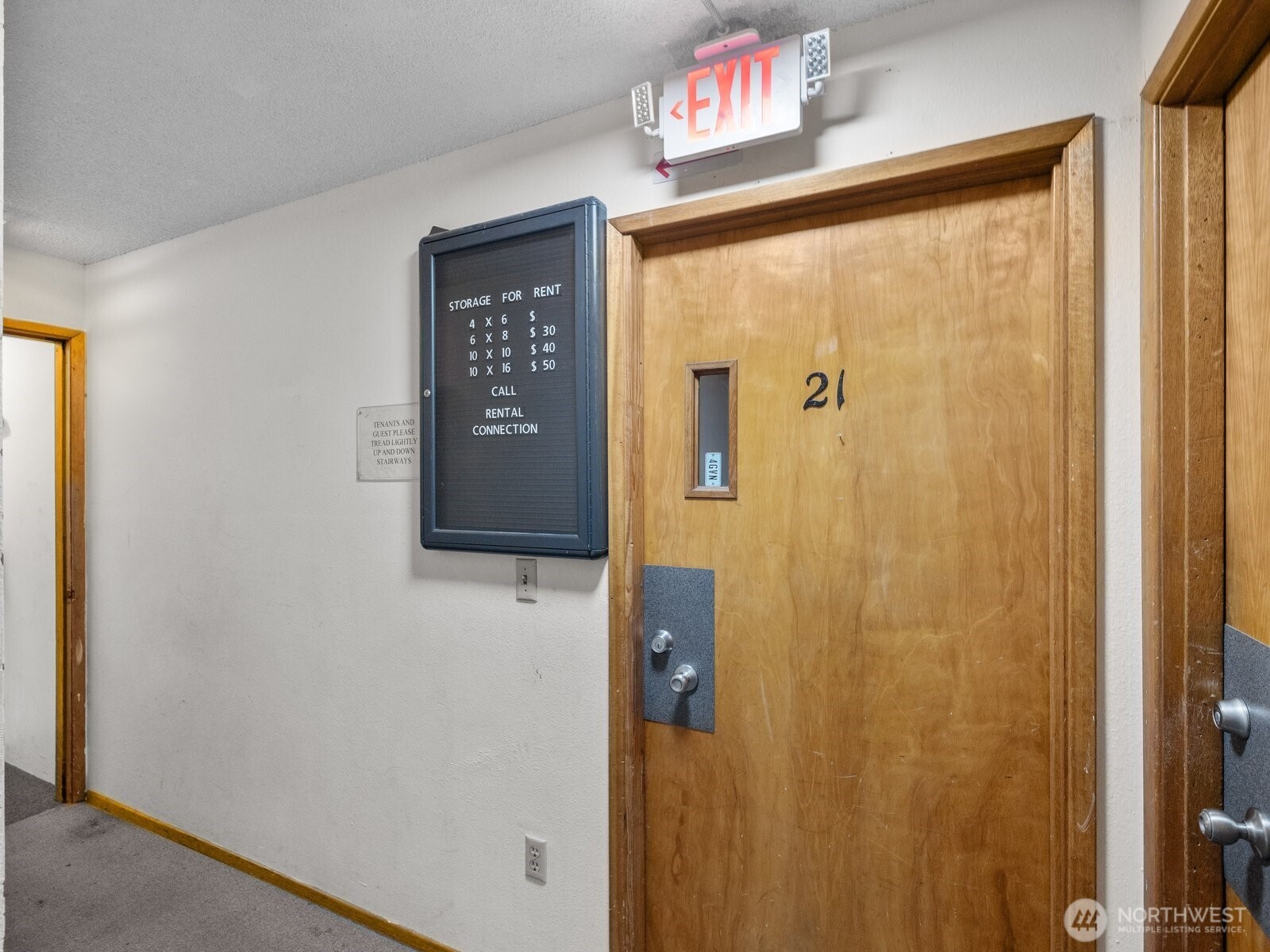 6325 Evergreen Way Everett, WA 98203 - Photo 15 of 38