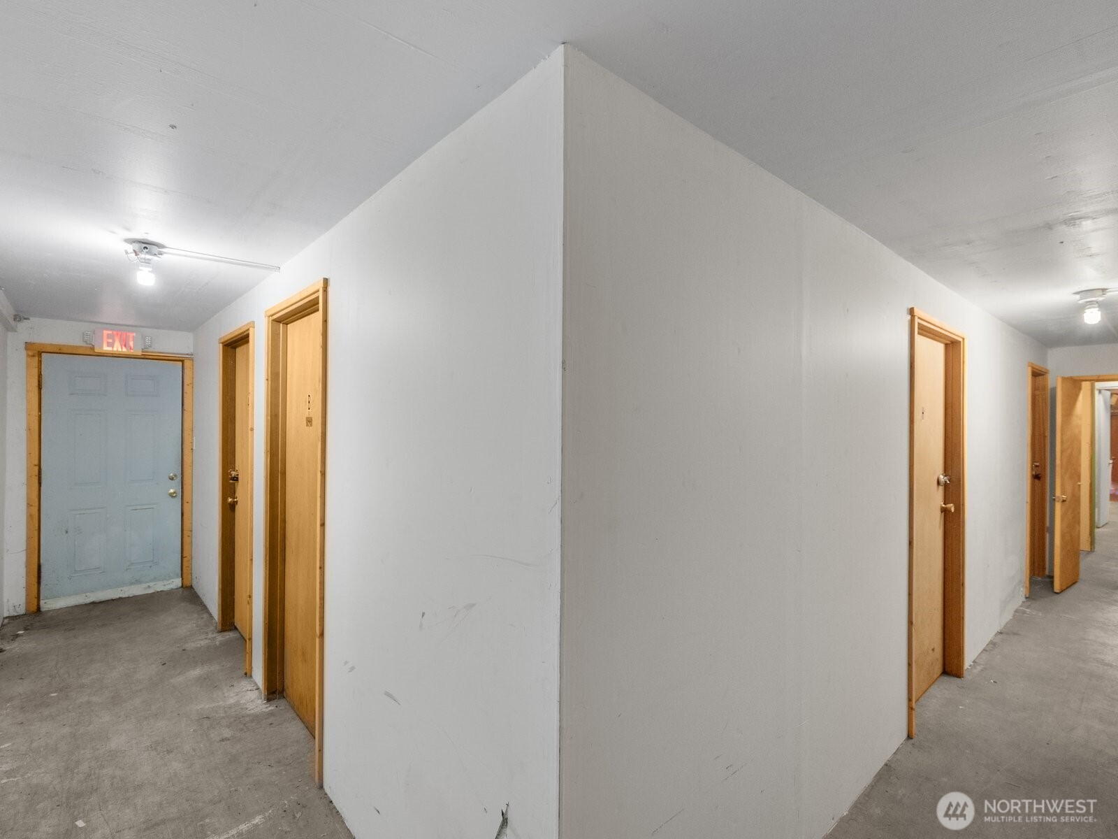 6325 Evergreen Way Everett, WA 98203 - Photo 24 of 38