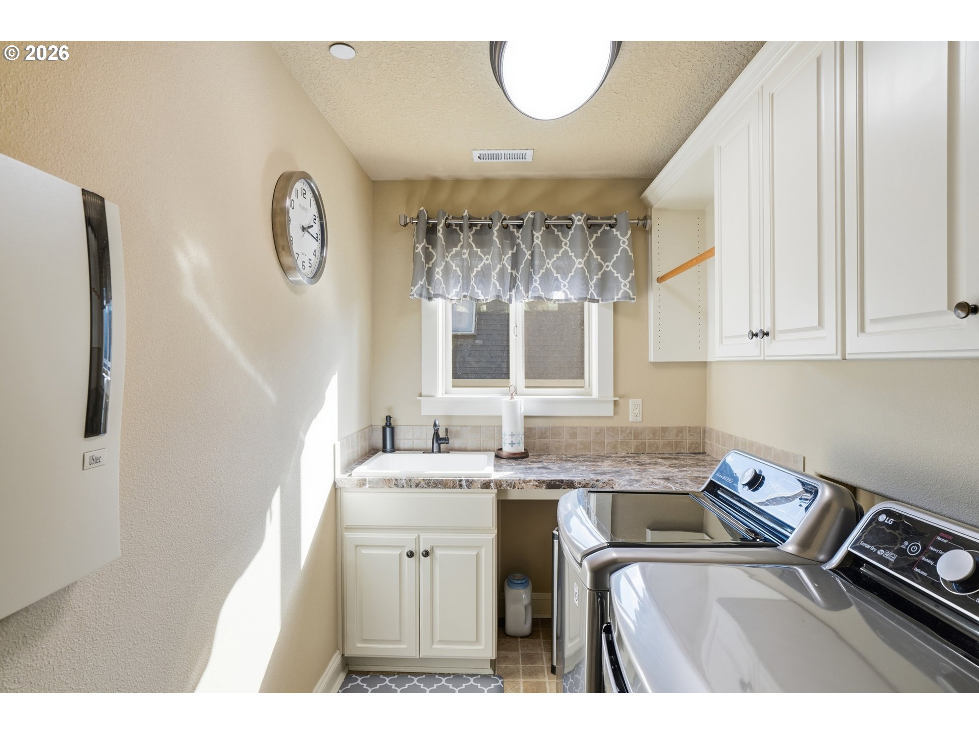 2552 Northwest 12th Circle Camas, WA 98607 - Photo 28 of 46 a bathroom with a sink and a mirror