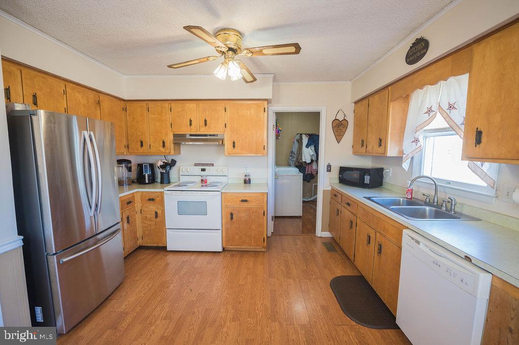 4025 Jones Road Pocomoke City, MD 21851 - Photo 7 of 40