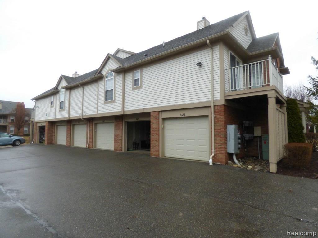3475 Tremonte Circle Rochester, MI 48306 - Photo 20 of 20 P1010777.jpg