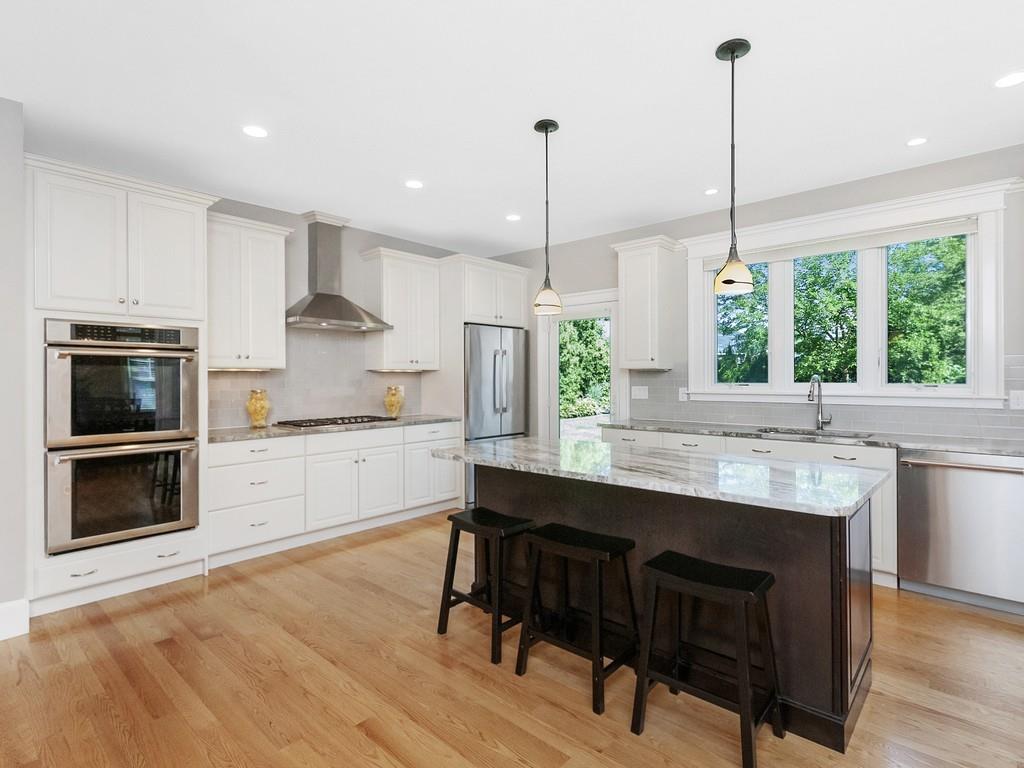 19 Windemere Road Winchester, MA 01890 - Photo 8 of 32