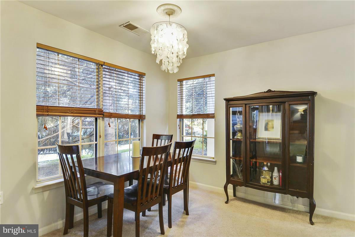 103 Timberbrook Lane, Unit 101 Gaithersburg, MD 20878 - Photo 7 of 27 Dining Room