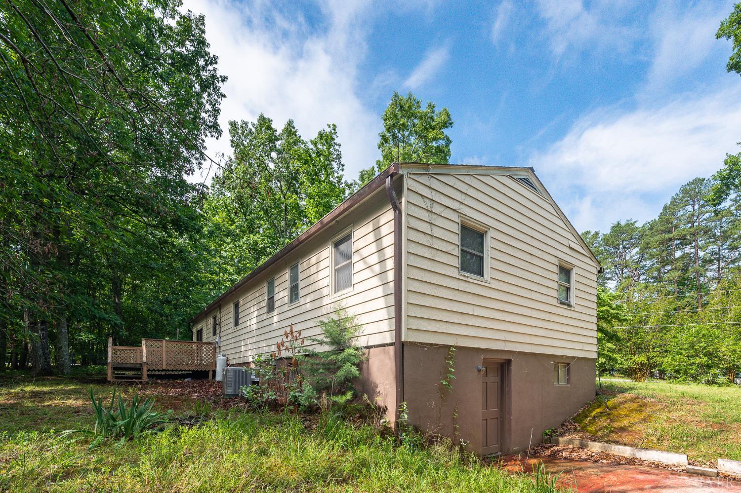 969 Hawkins Road Evington, VA 24550 - Photo 38 of 40
