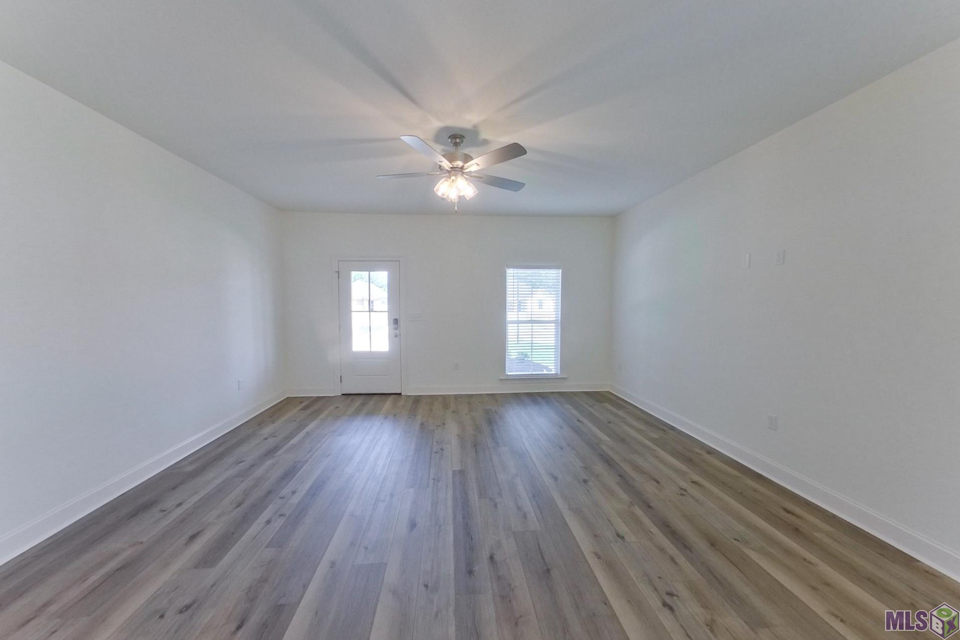7936 Hendrick Drive Baton Rouge, LA 70817 - Photo 3 of 19