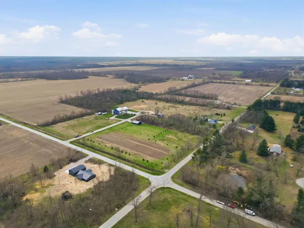 $60,000 | 940 North Lake Village, Lake Village, IN 46349