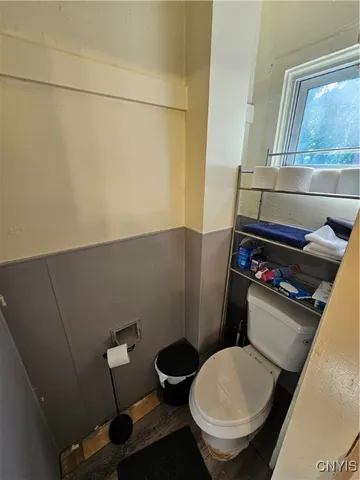 $137,400 | 21-23 Derby Avenue, Auburn, NY 13021