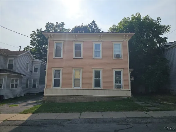 $137,400 | 21-23 Derby Avenue, Auburn, NY 13021