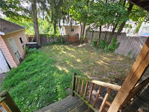 $137,400 | 21-23 Derby Avenue, Auburn, NY 13021