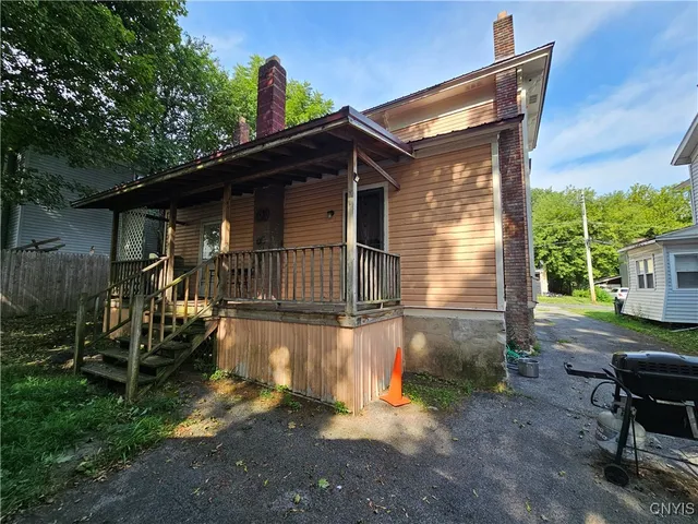 $137,400 | 21-23 Derby Avenue, Auburn, NY 13021