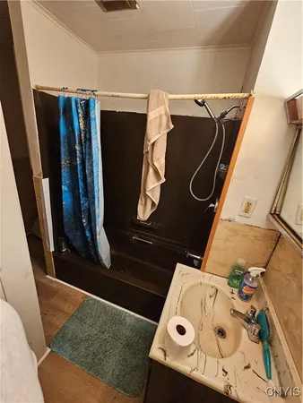 $137,400 | 21-23 Derby Avenue, Auburn, NY 13021