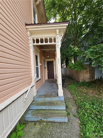 $137,400 | 21-23 Derby Avenue, Auburn, NY 13021