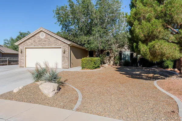 $420,000 | 355 North 1270th Street West, Hurricane, UT 84737