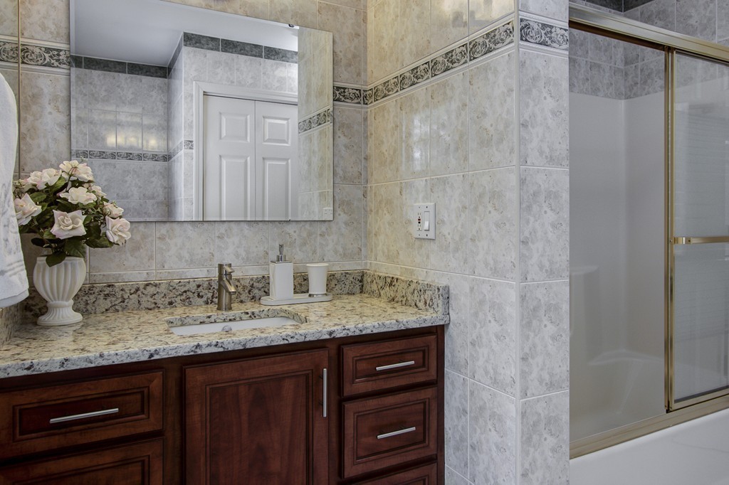 2 Davis Road Southborough, MA 01772 - Photo 17 of 28 Gallery Image 17