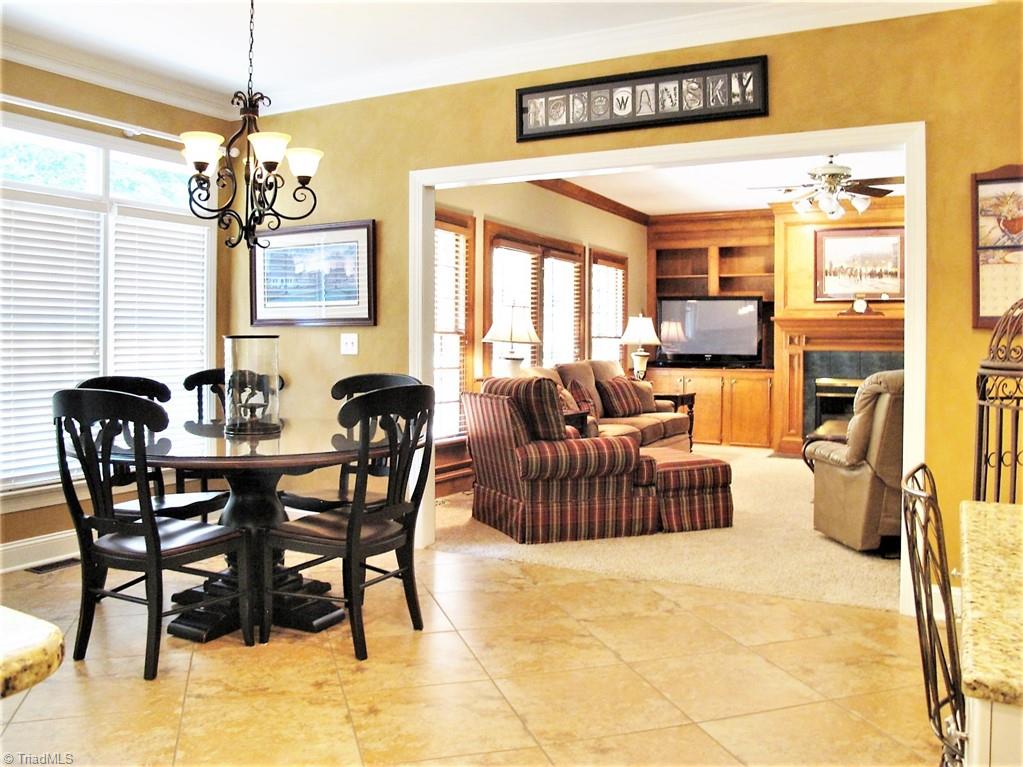 8077 Glengarriff Road Clemmons, NC 27012 - Photo 11 of 48 Gallery Image 11