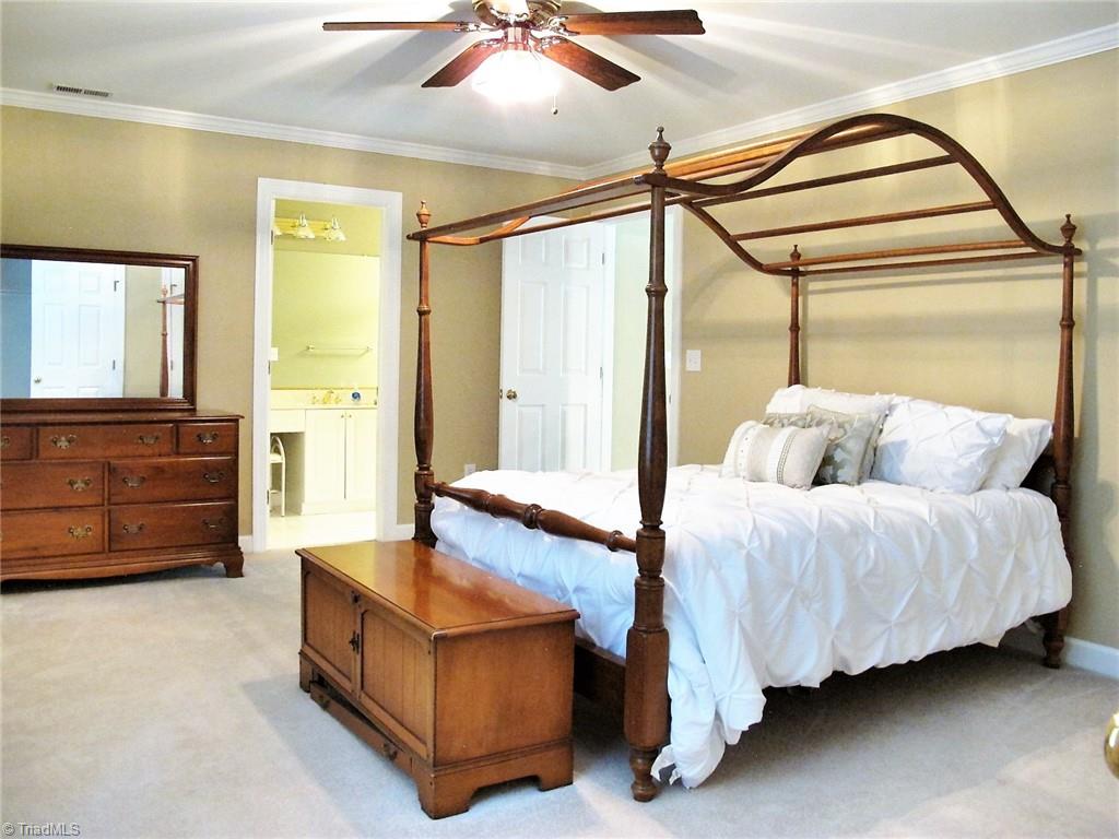 8077 Glengarriff Road Clemmons, NC 27012 - Photo 25 of 48 Gallery Image 25