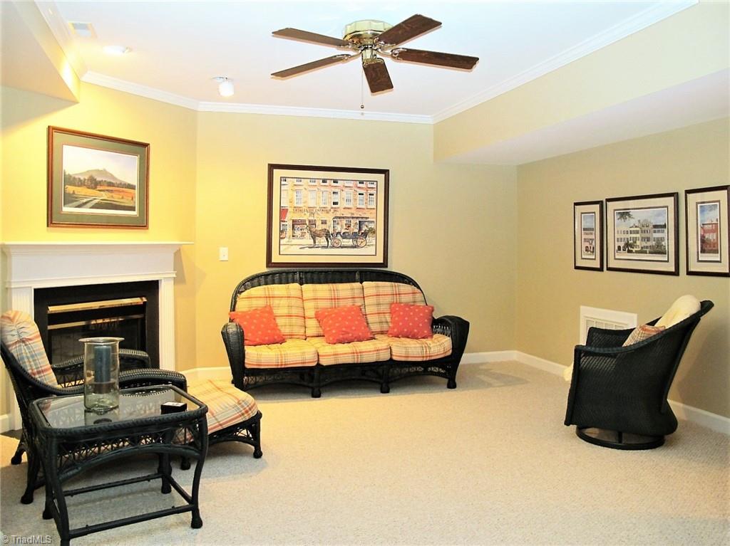 8077 Glengarriff Road Clemmons, NC 27012 - Photo 31 of 48 Gallery Image 31