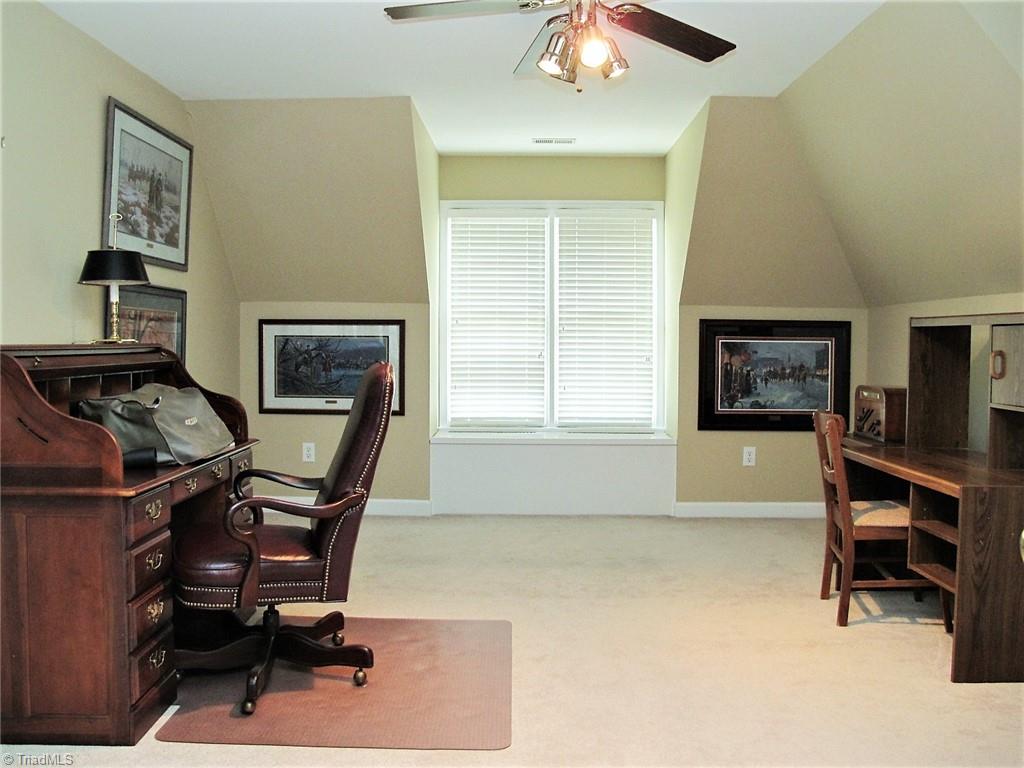 8077 Glengarriff Road Clemmons, NC 27012 - Photo 32 of 48 Gallery Image 32