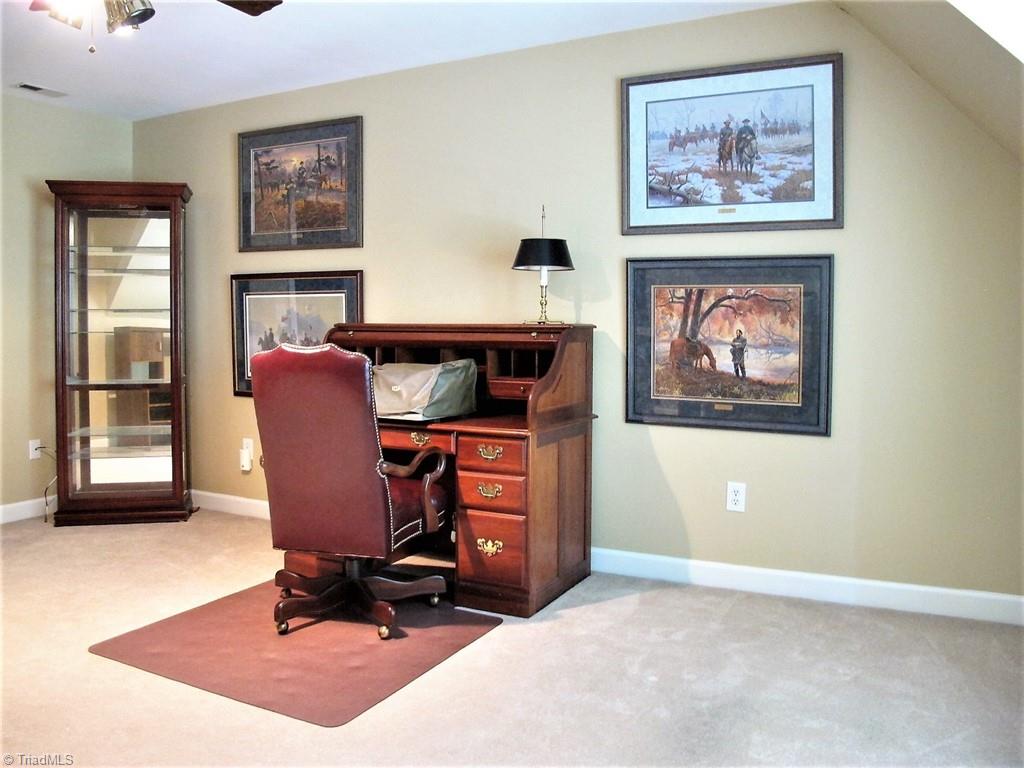 8077 Glengarriff Road Clemmons, NC 27012 - Photo 33 of 48 Gallery Image 33