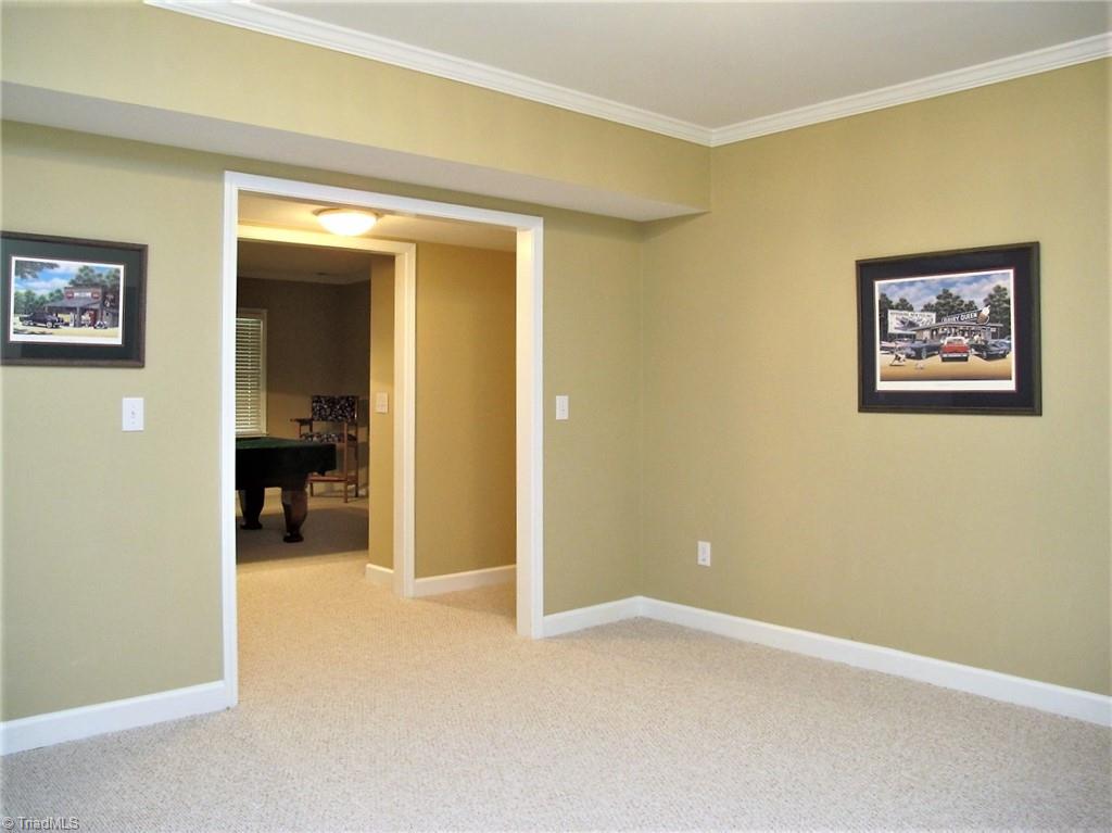 8077 Glengarriff Road Clemmons, NC 27012 - Photo 41 of 48 Gallery Image 41