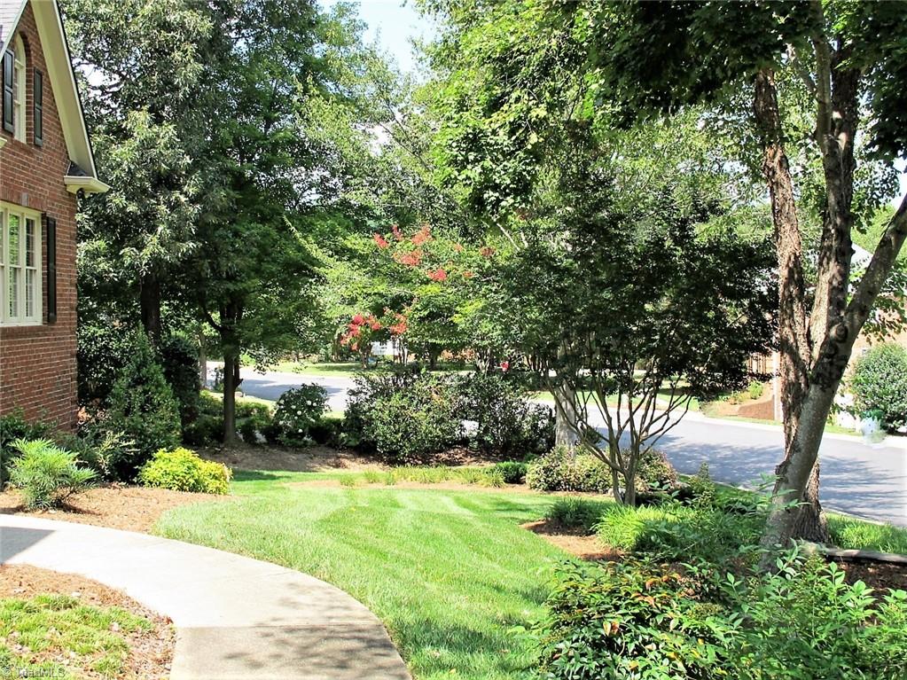 8077 Glengarriff Road Clemmons, NC 27012 - Photo 48 of 48 Gallery Image 48